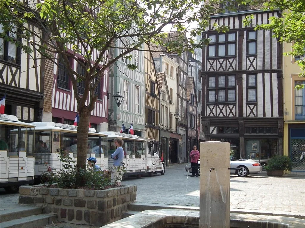 Rouen 2011 144 20130219 1315920295