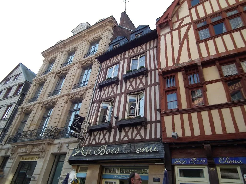 Rouen 2011 49 20130219 1029103476