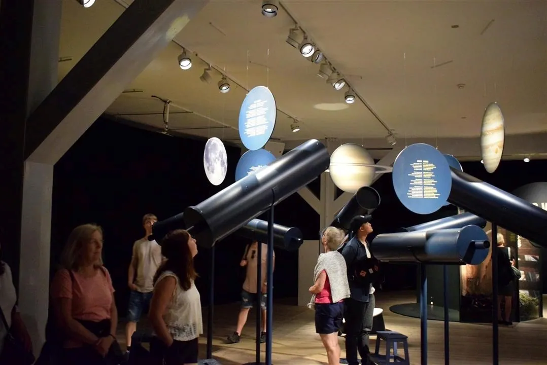 G19.1 the round tower wed 19 jul 14