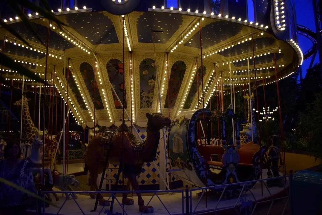 G19.4 tivoli gardens cont. wed19 jul 63