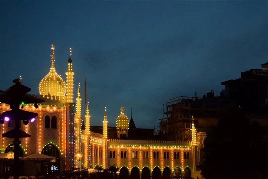 G19.4 tivoli gardens cont. wed19 jul 68