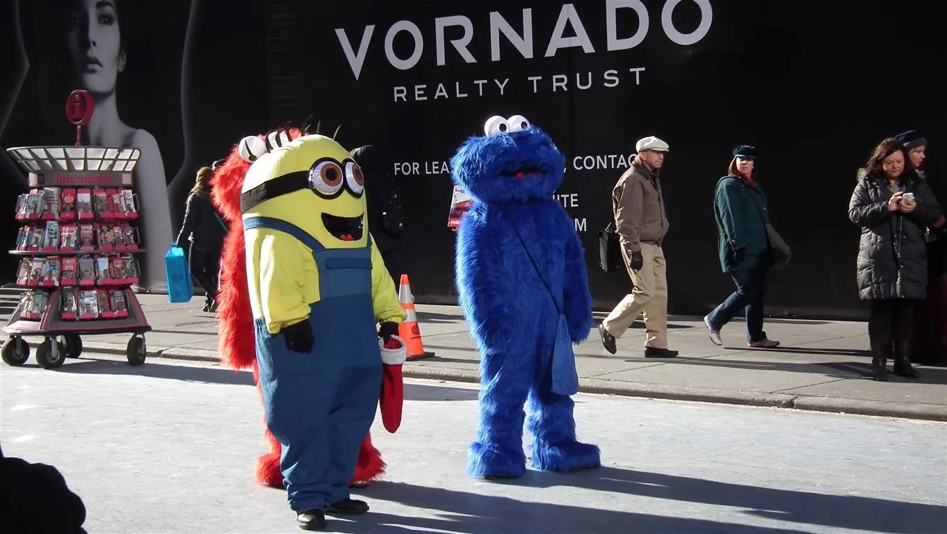 Times Square - pay me and take a photo